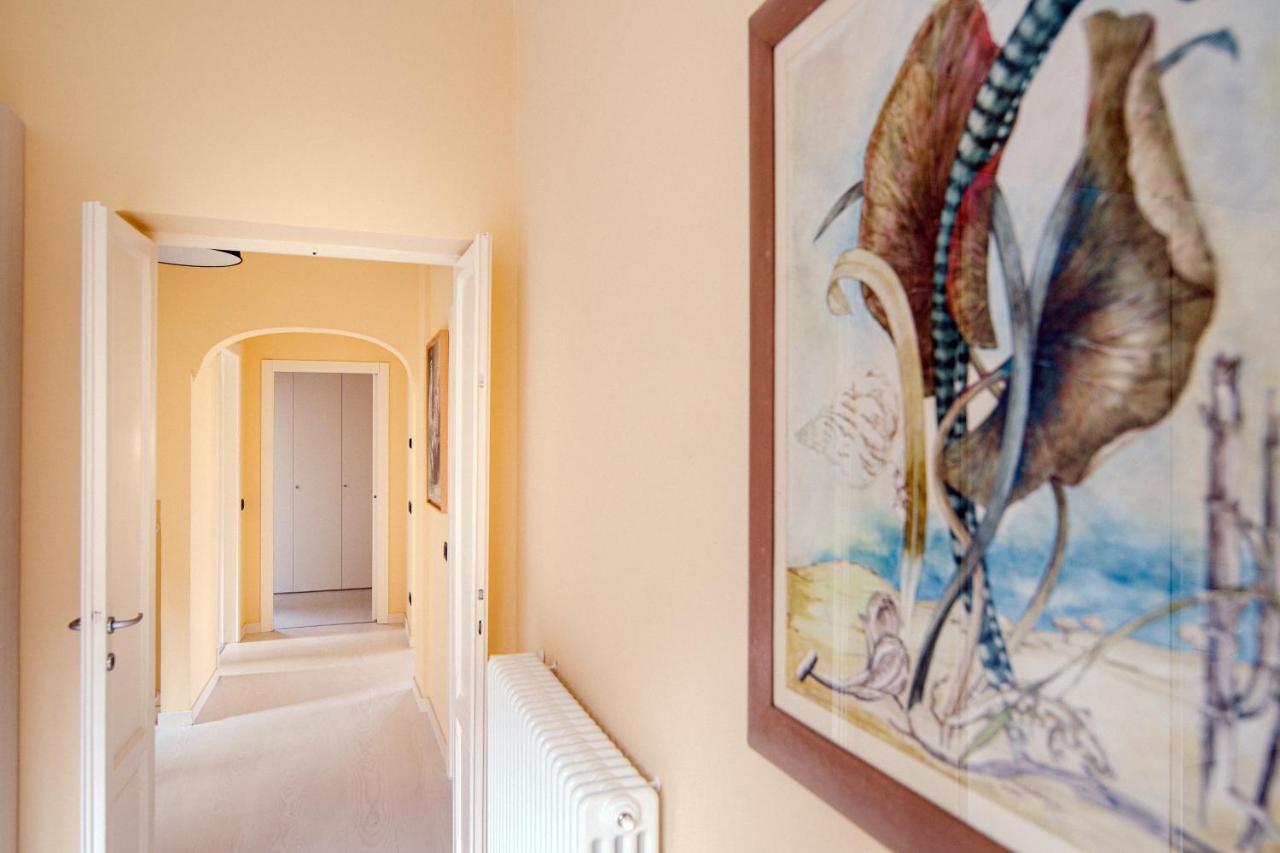 Villa Vittoria - The House Of Travelers Cernobbio Exterior photo